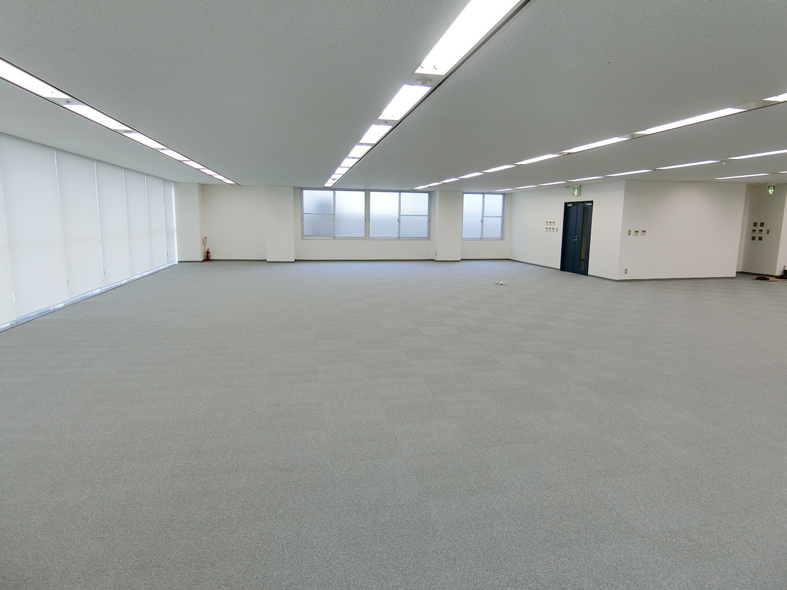 別角度の様子