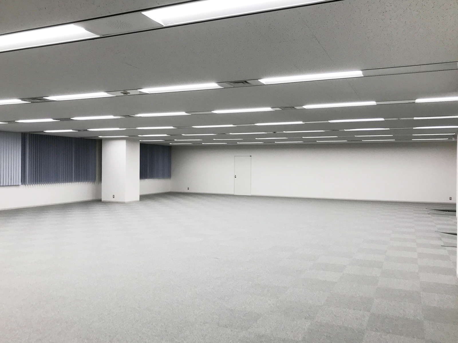 別角度の様子