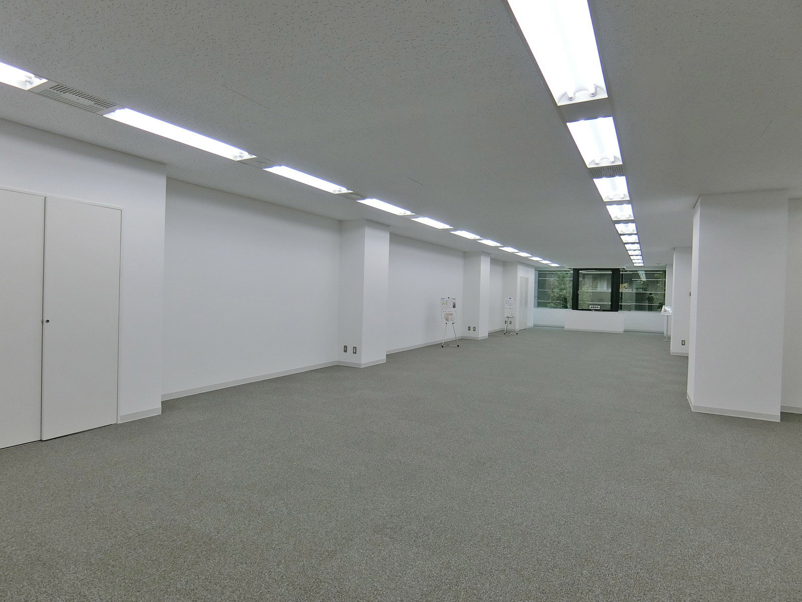 別角度の様子