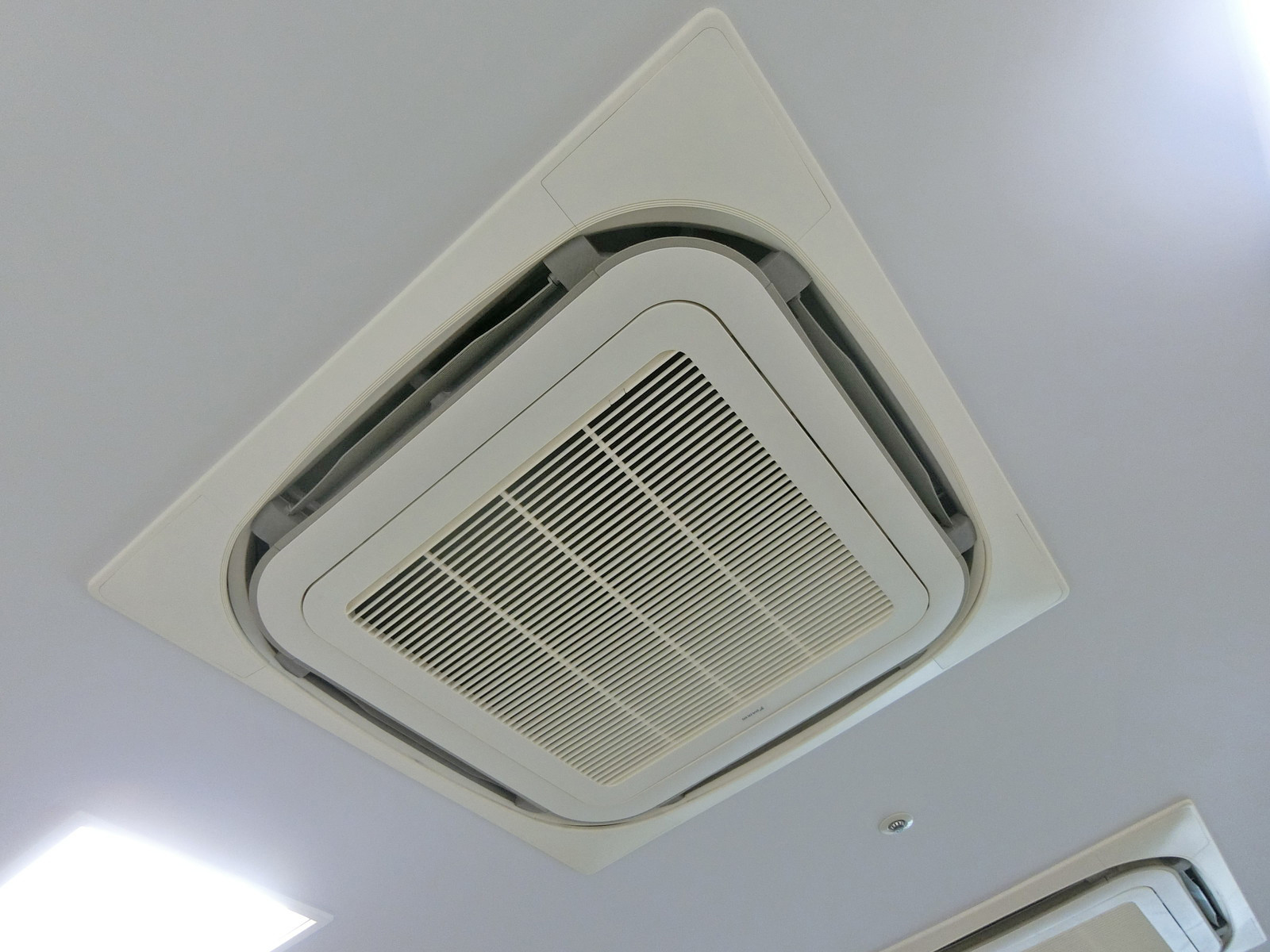 空調