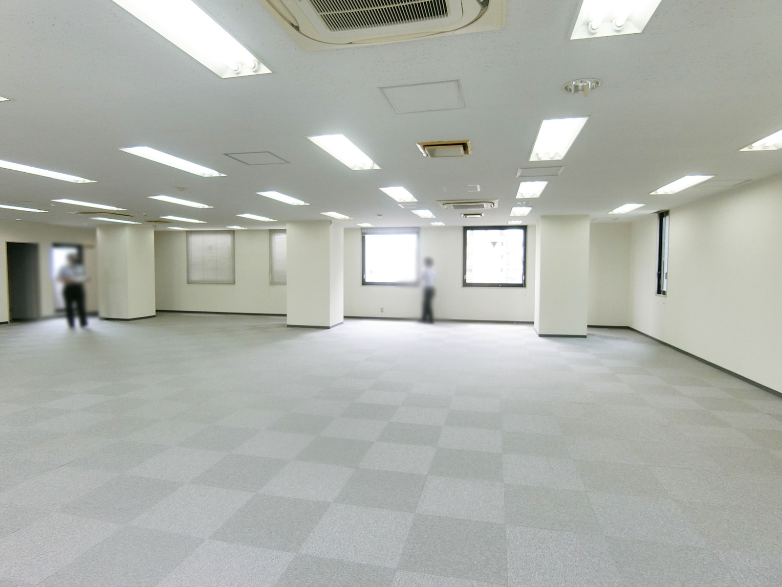 オフィス室内参考画像