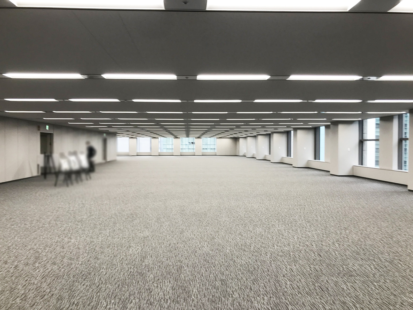 オフィス室内参考画像