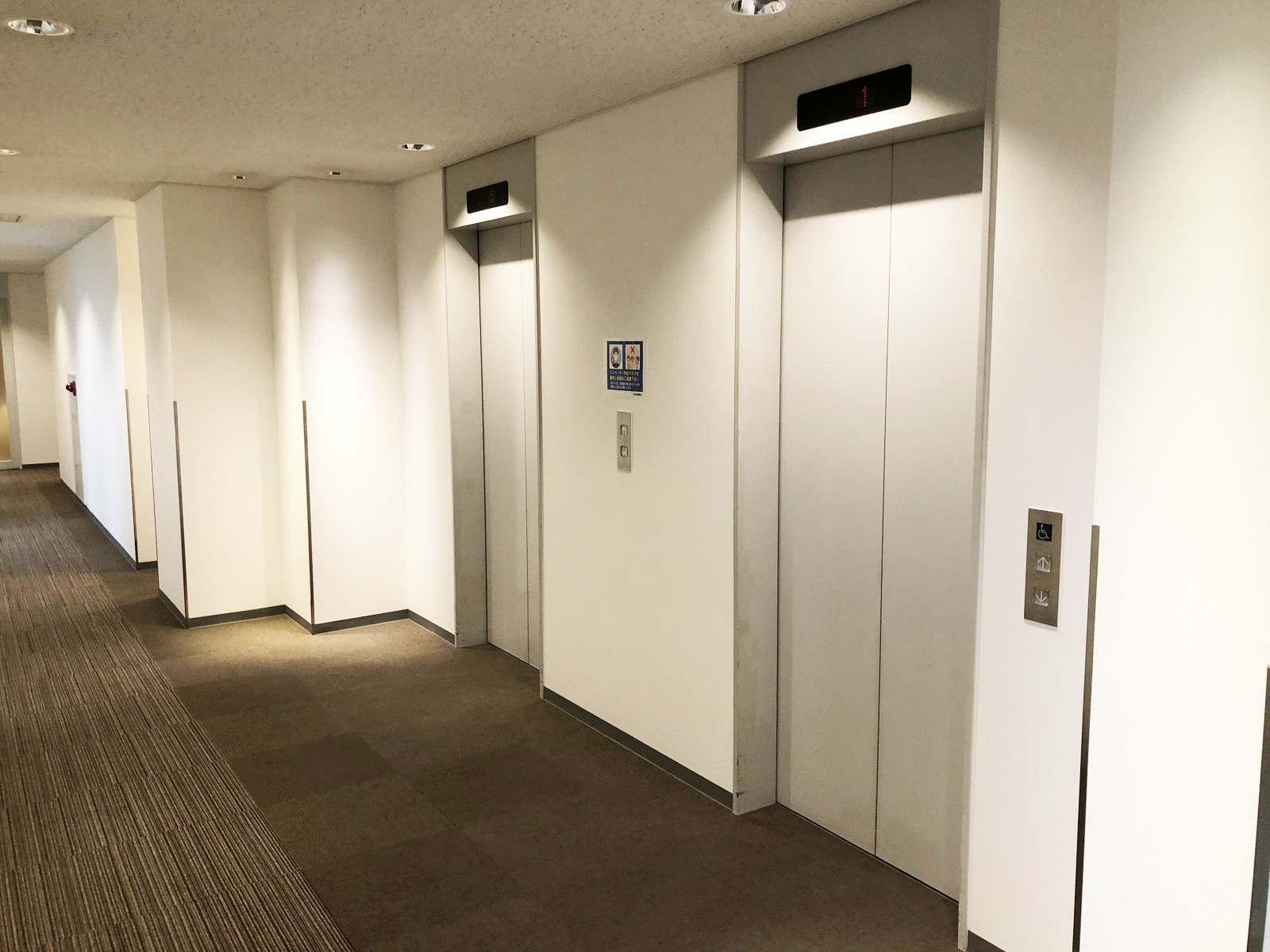 エレベーター