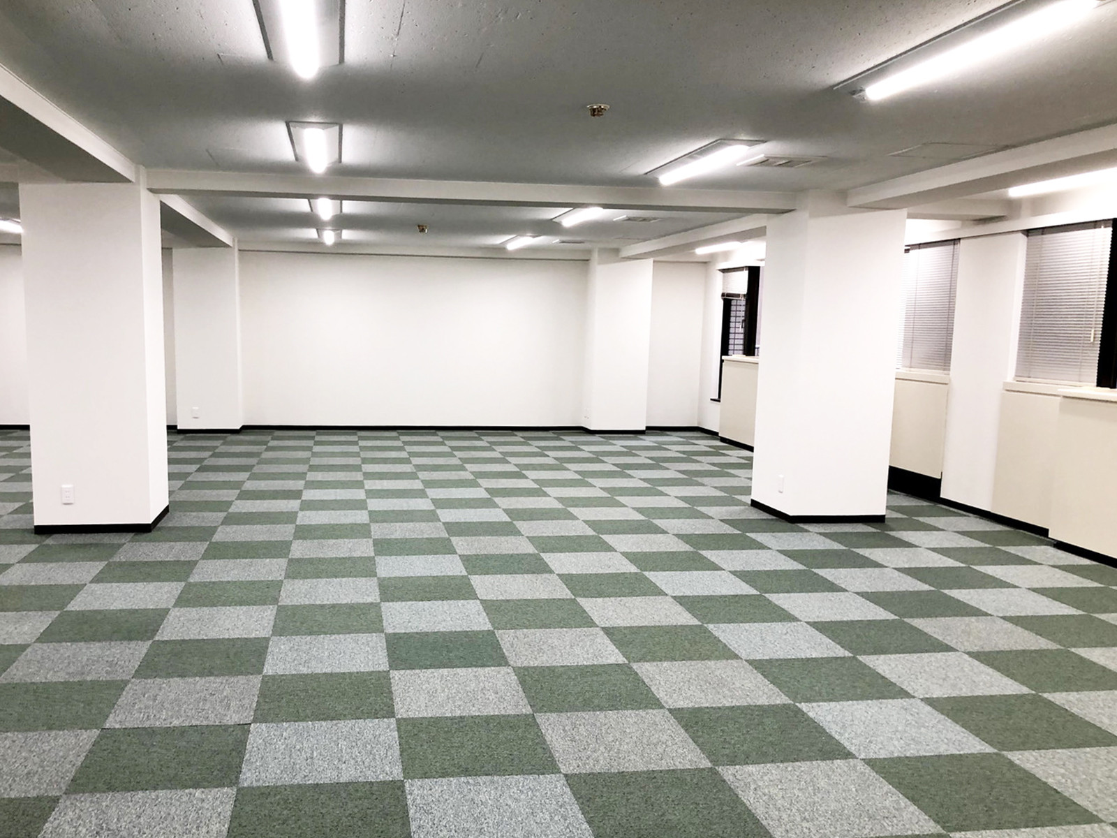 別角度の様子