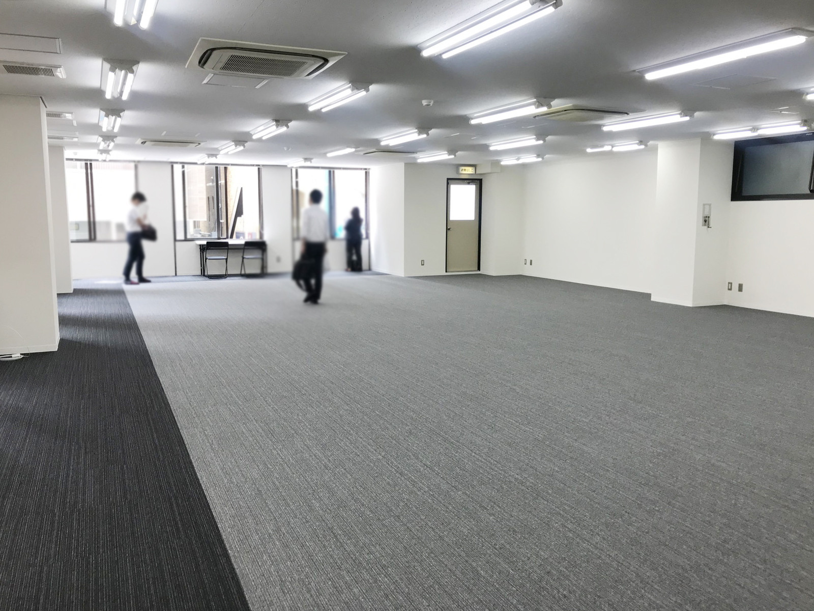 オフィス室内参考画像