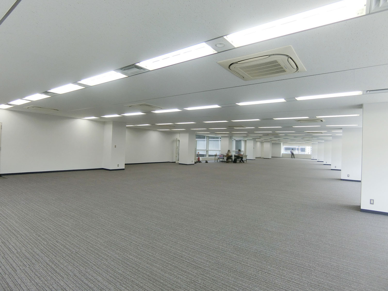 オフィス室内参考画像（7階・約163坪）