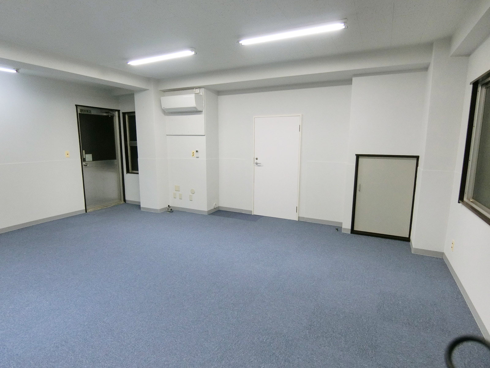 室内角の様子