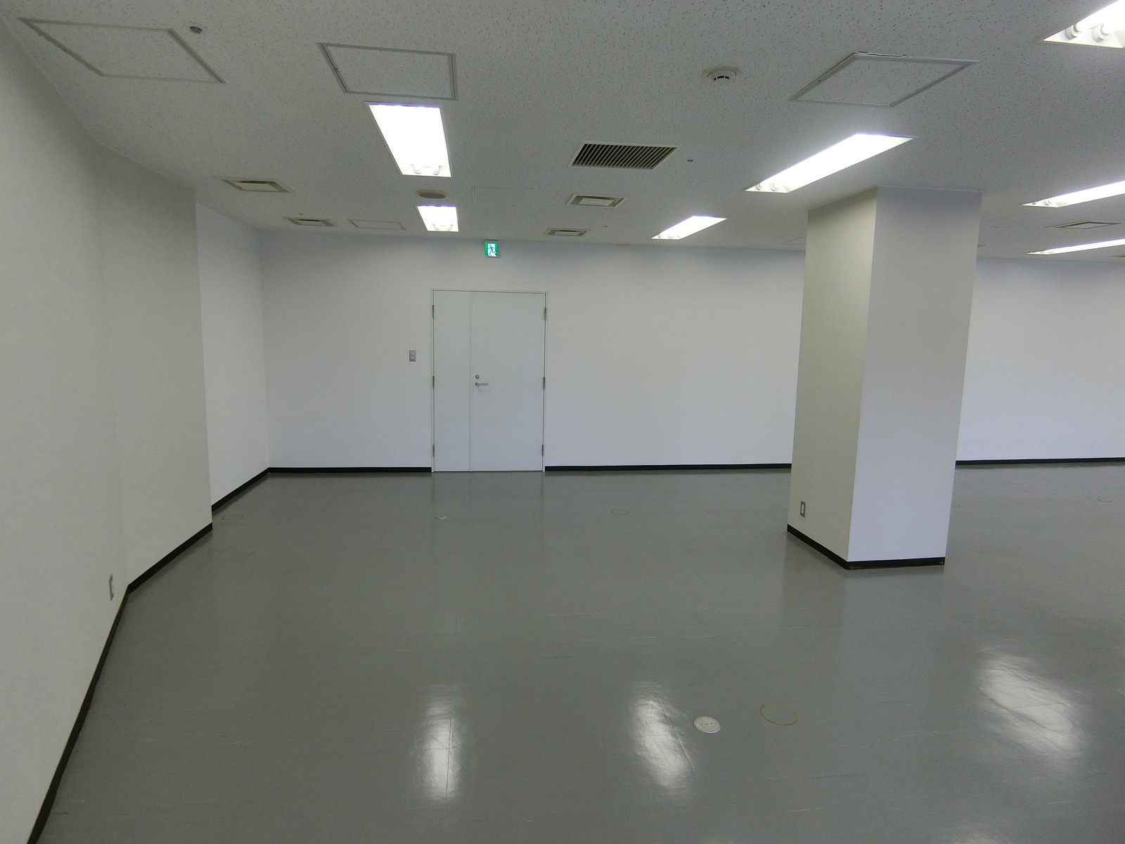 別角度の様子
