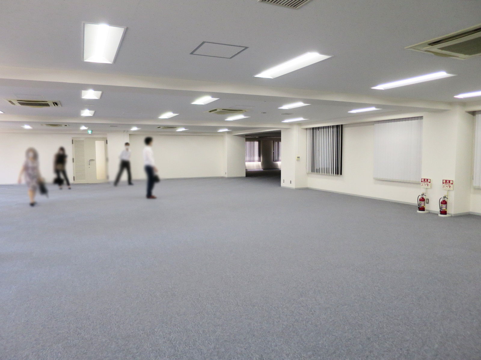 明るい室内