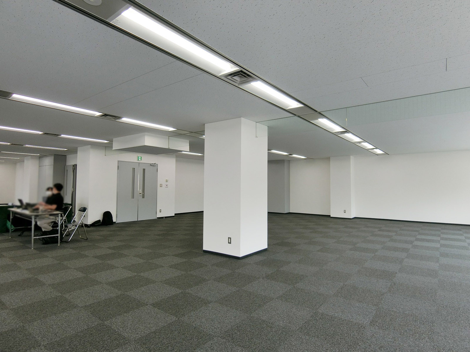 一部柱あり