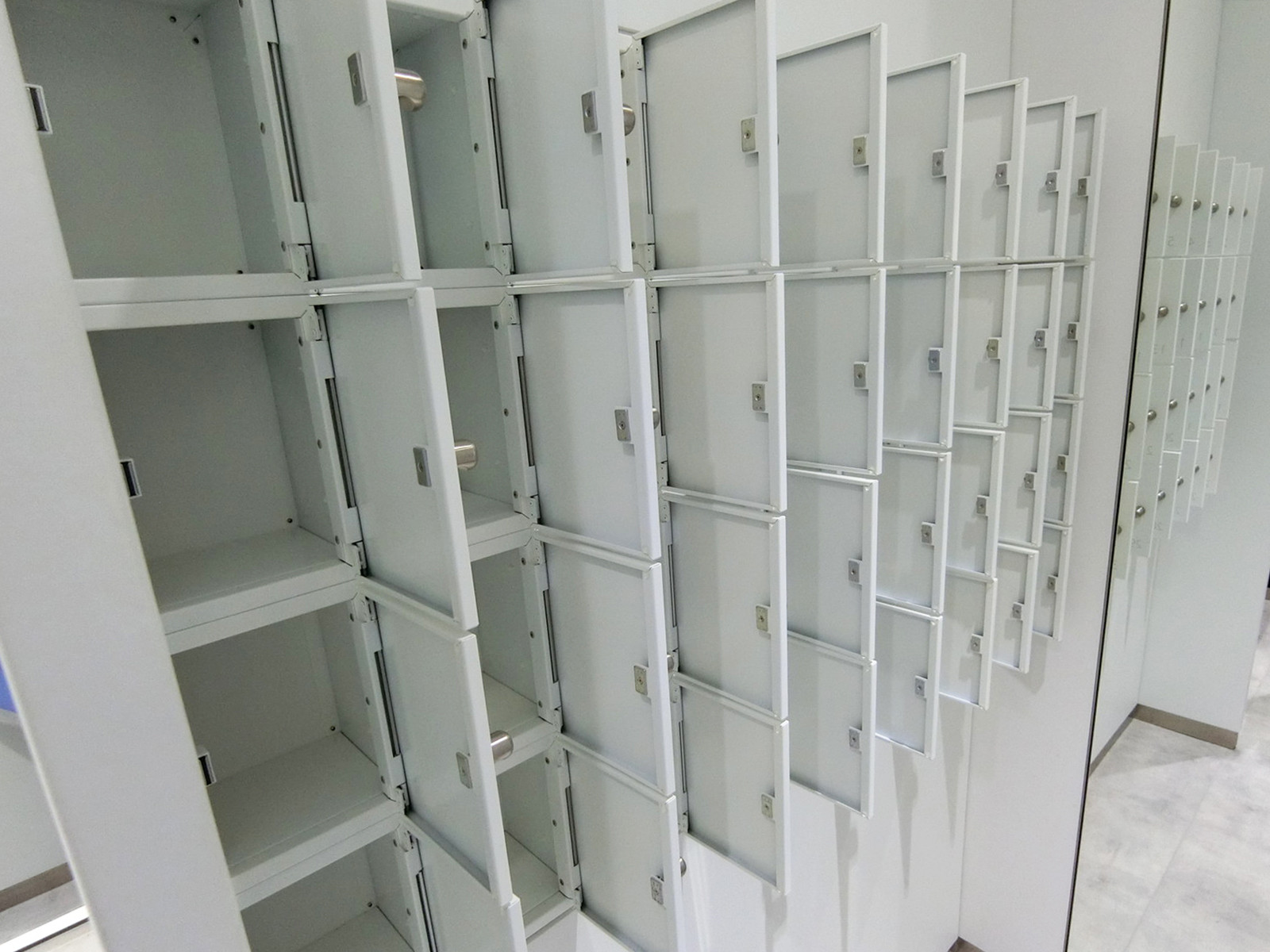 トイレ内の小物入れ