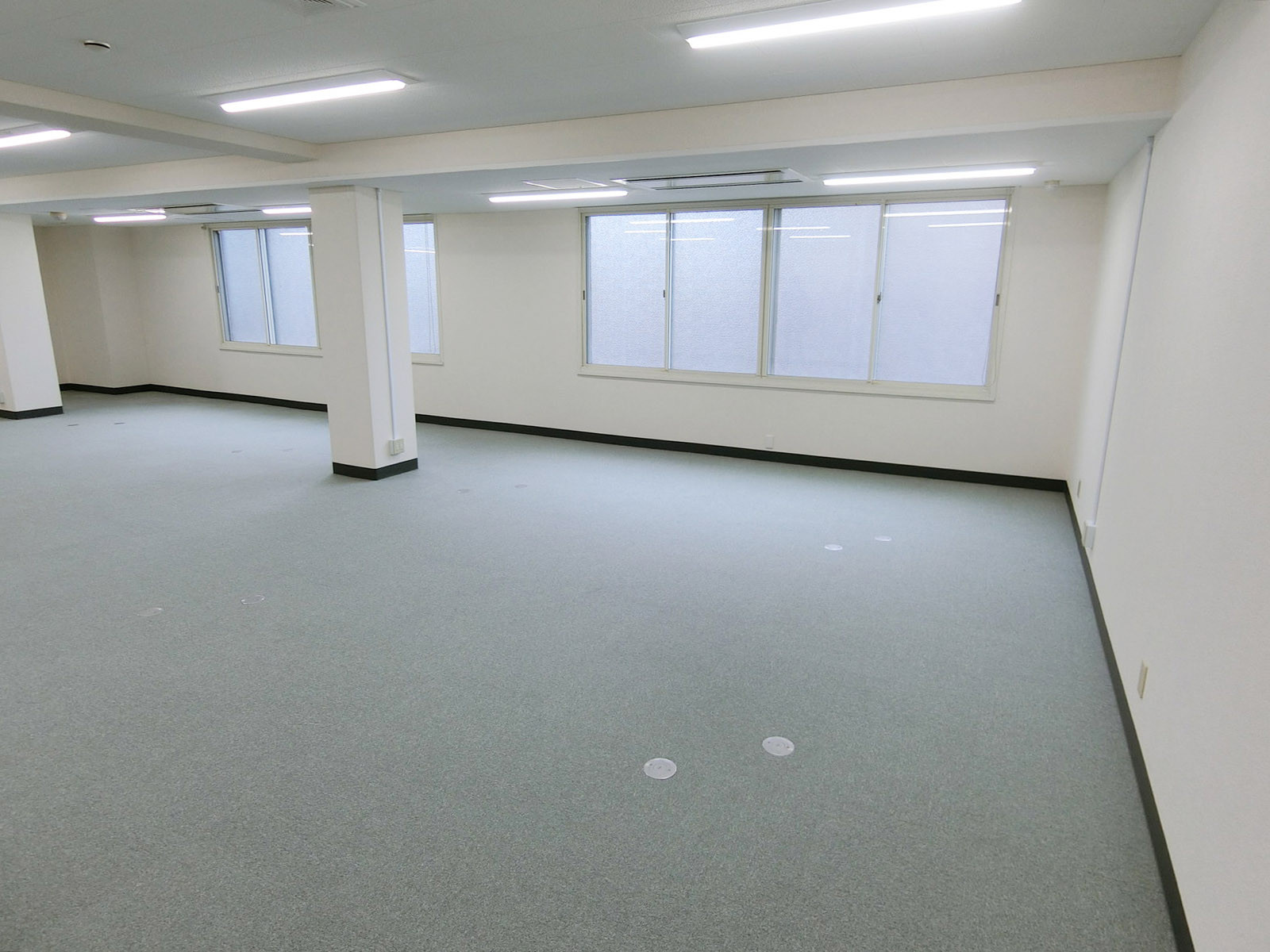 別角度の様子