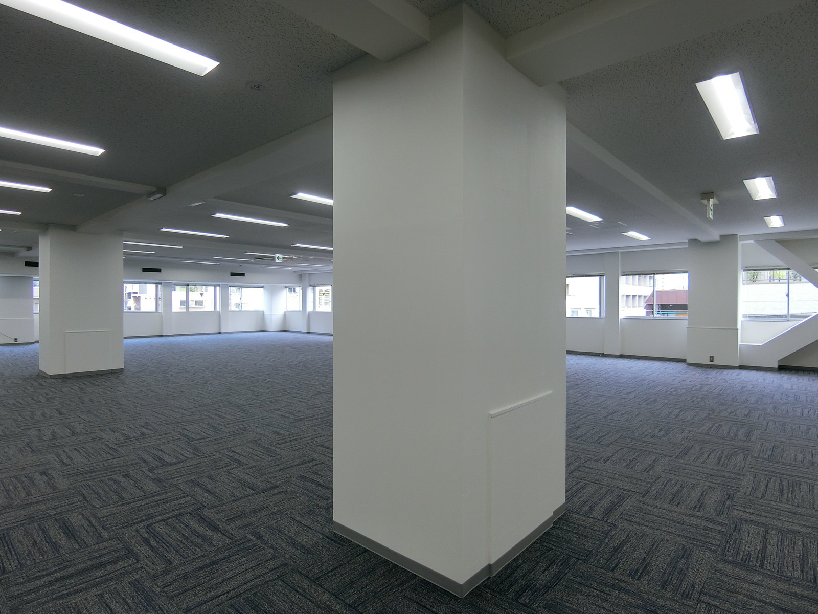 一部柱あり