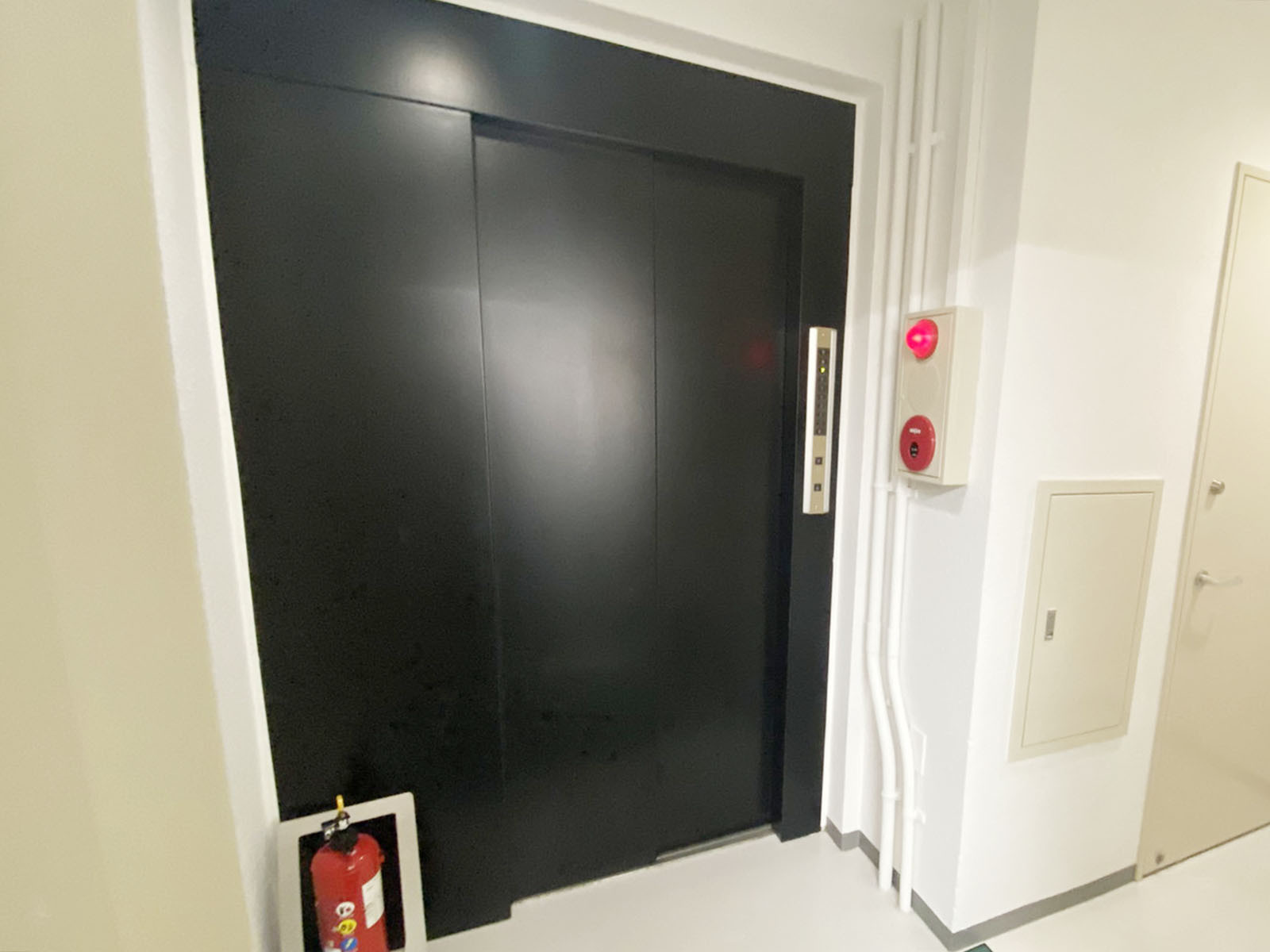 エレベーター