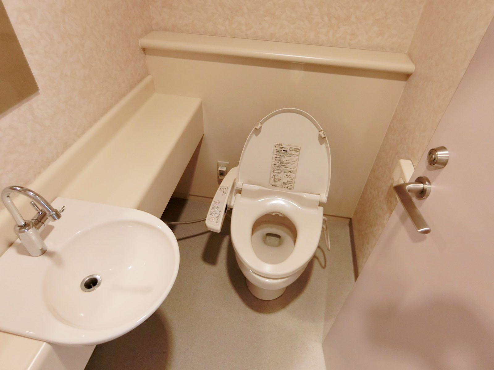 個室トイレ
