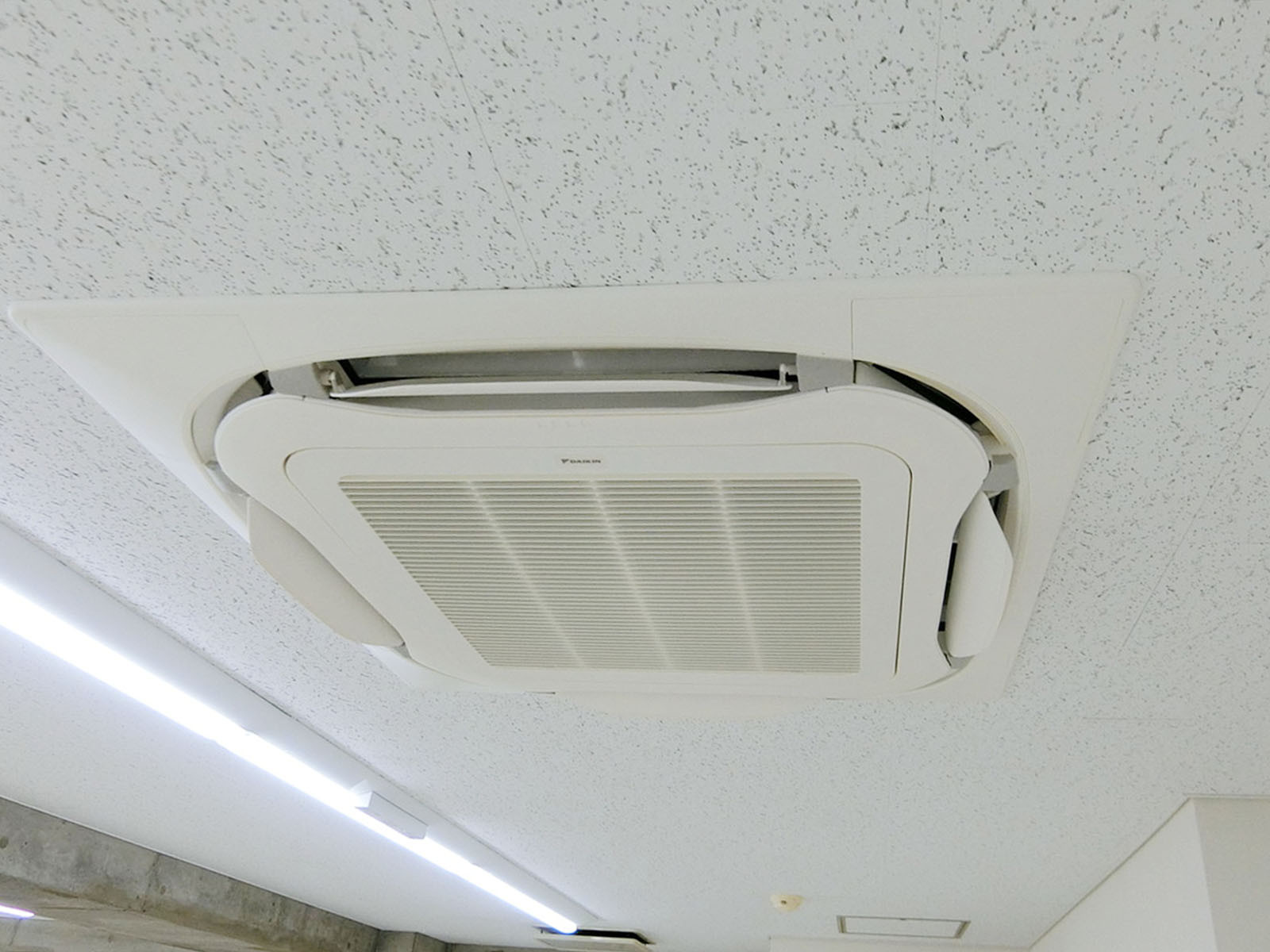 空調