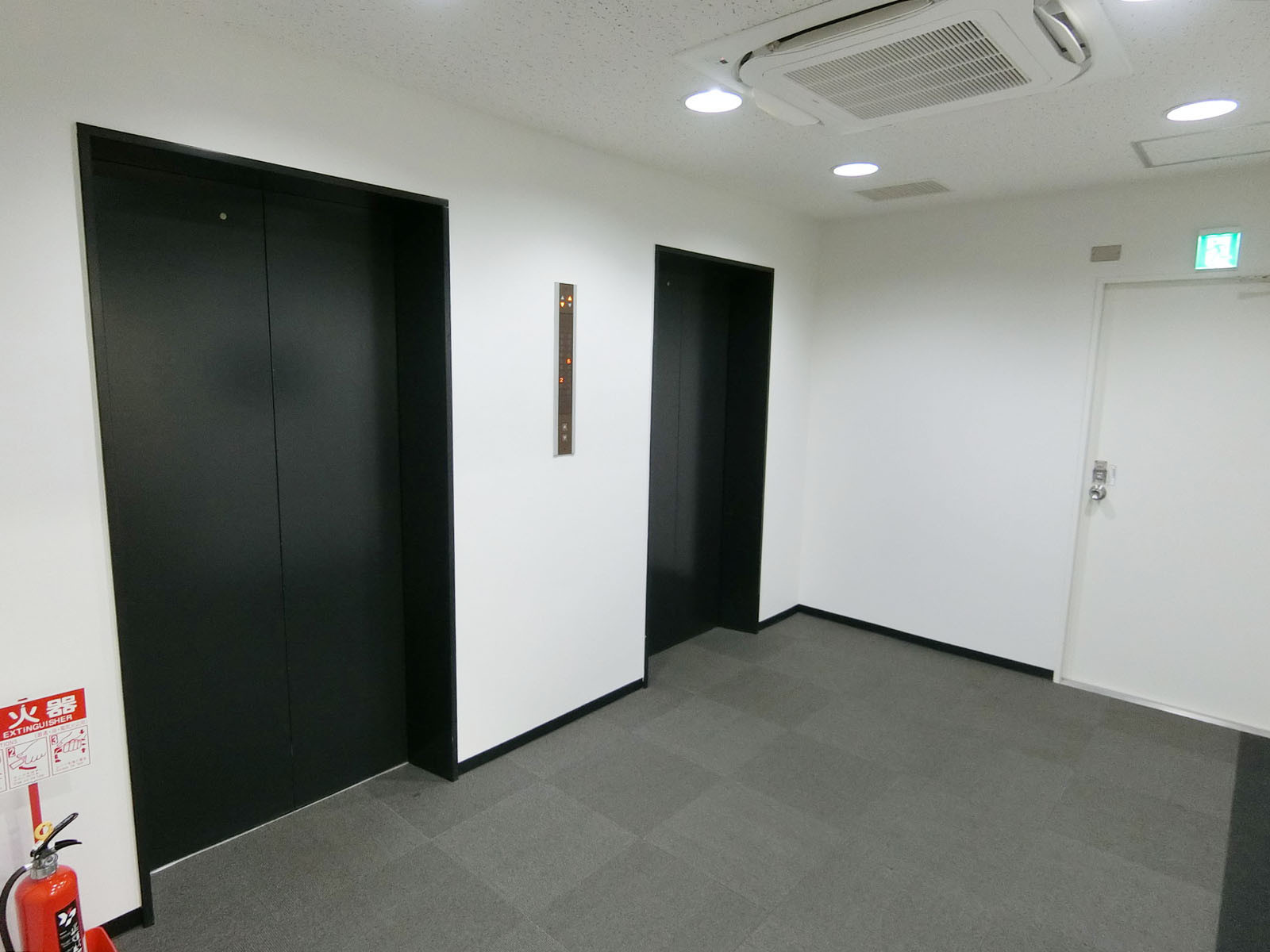 エレベーター