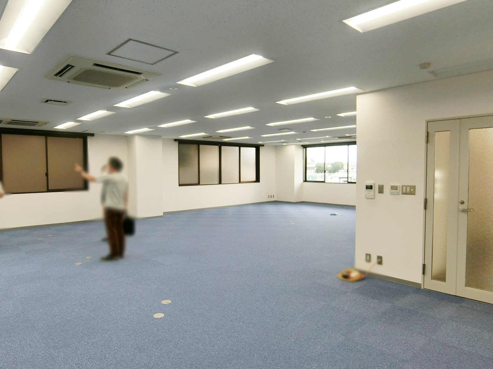 別角度の様子