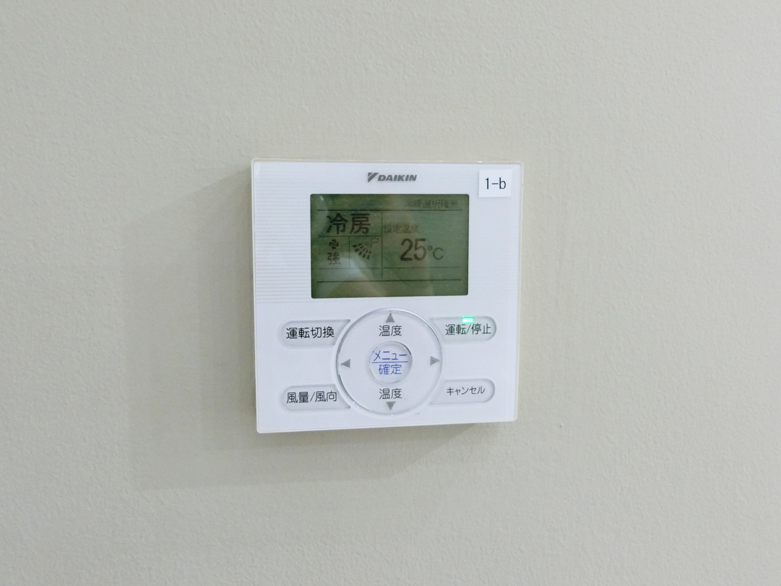 スイッチ類