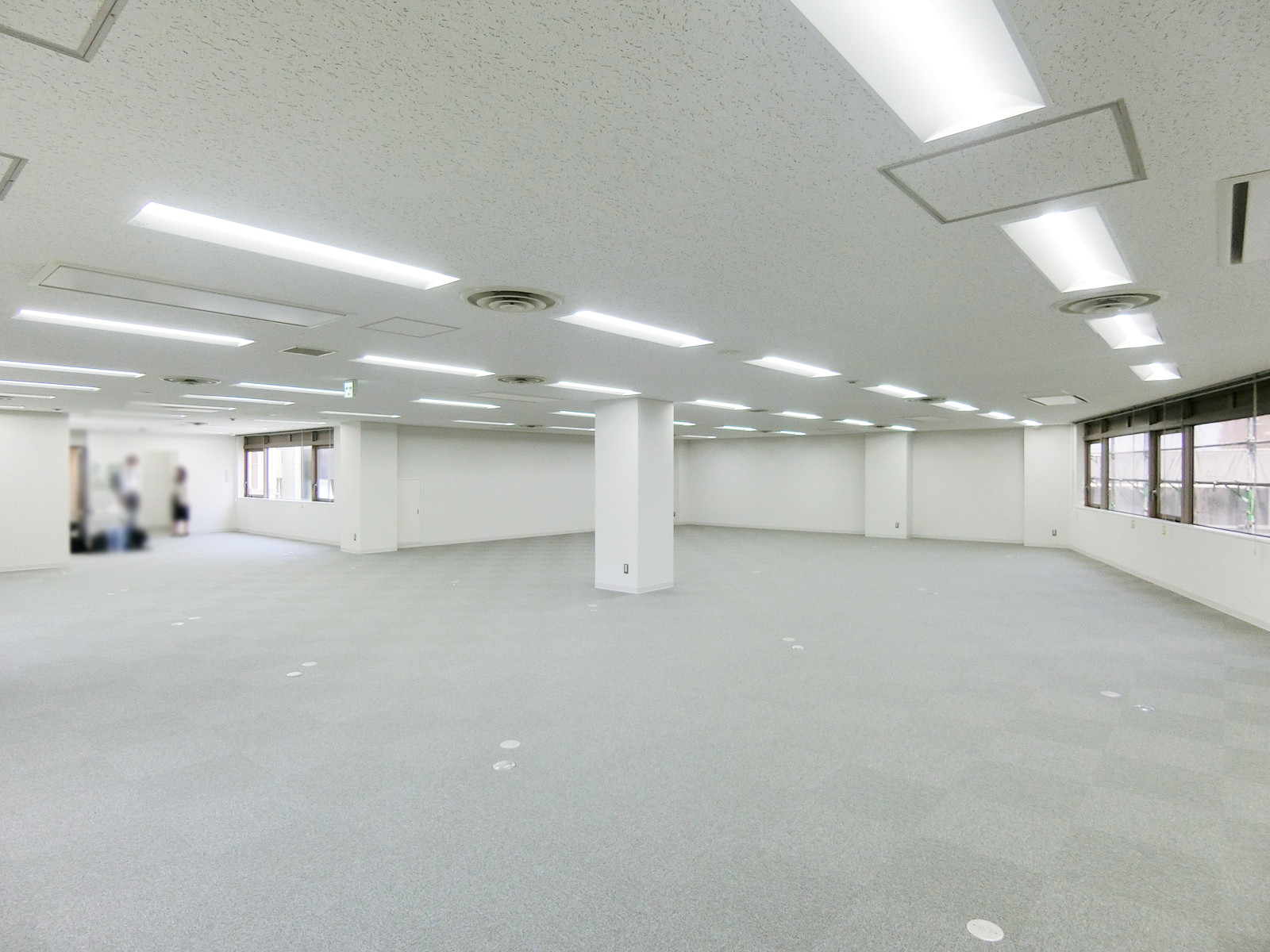 別角度の様子