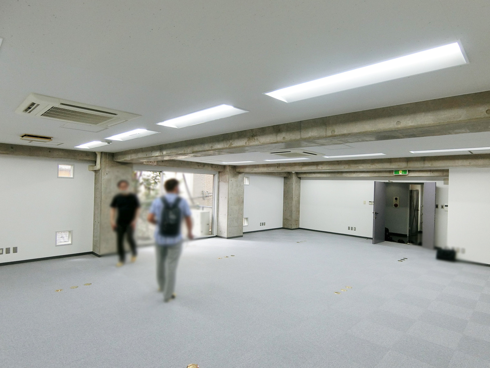 オフィス室内参考画像