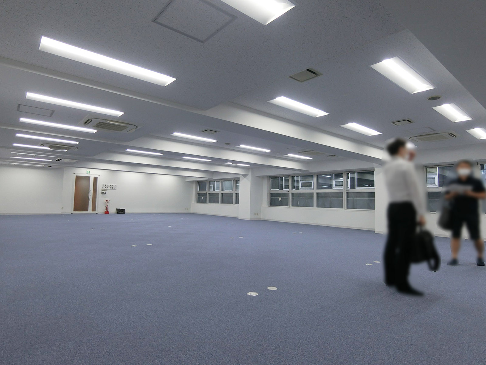 別角度の様子