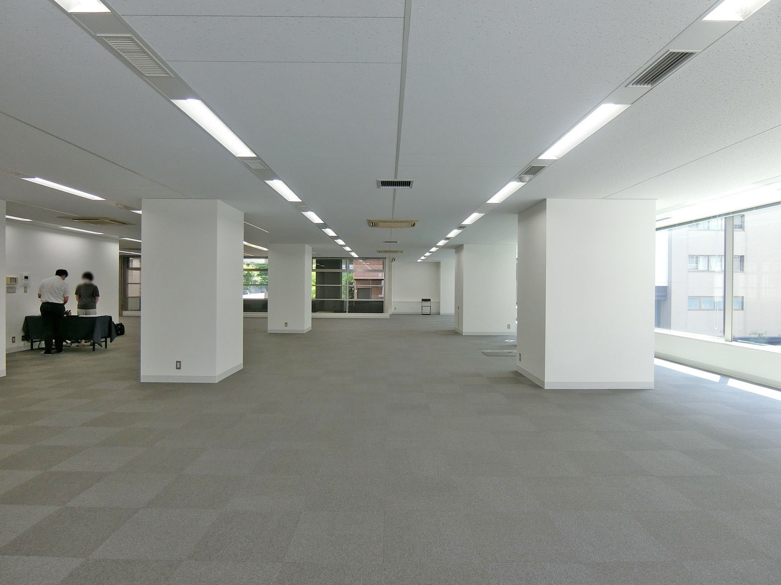 明るい室内