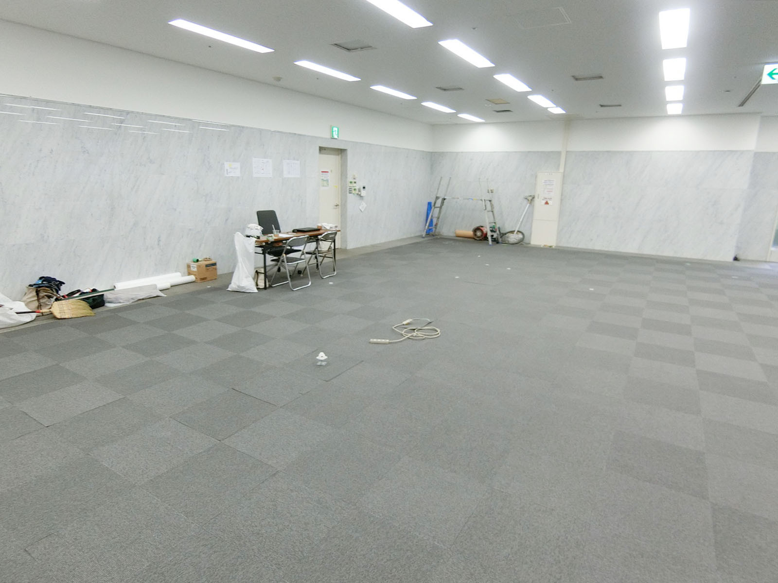 別角度の様子