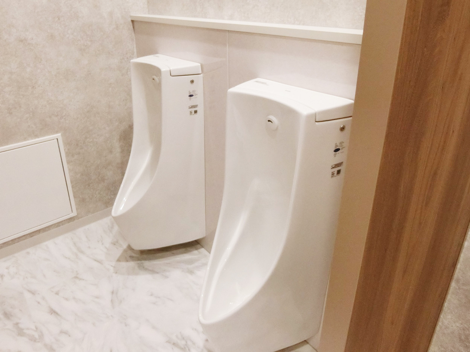 男性用トイレ
