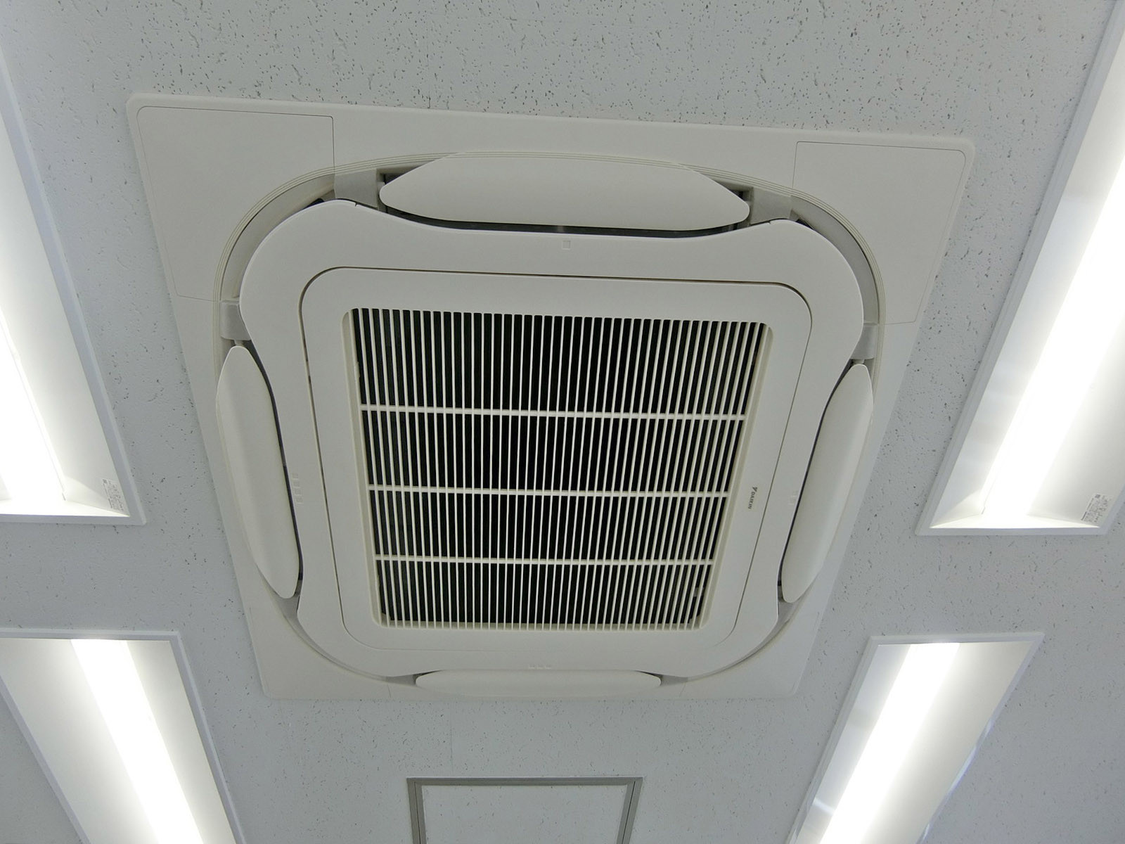 空調