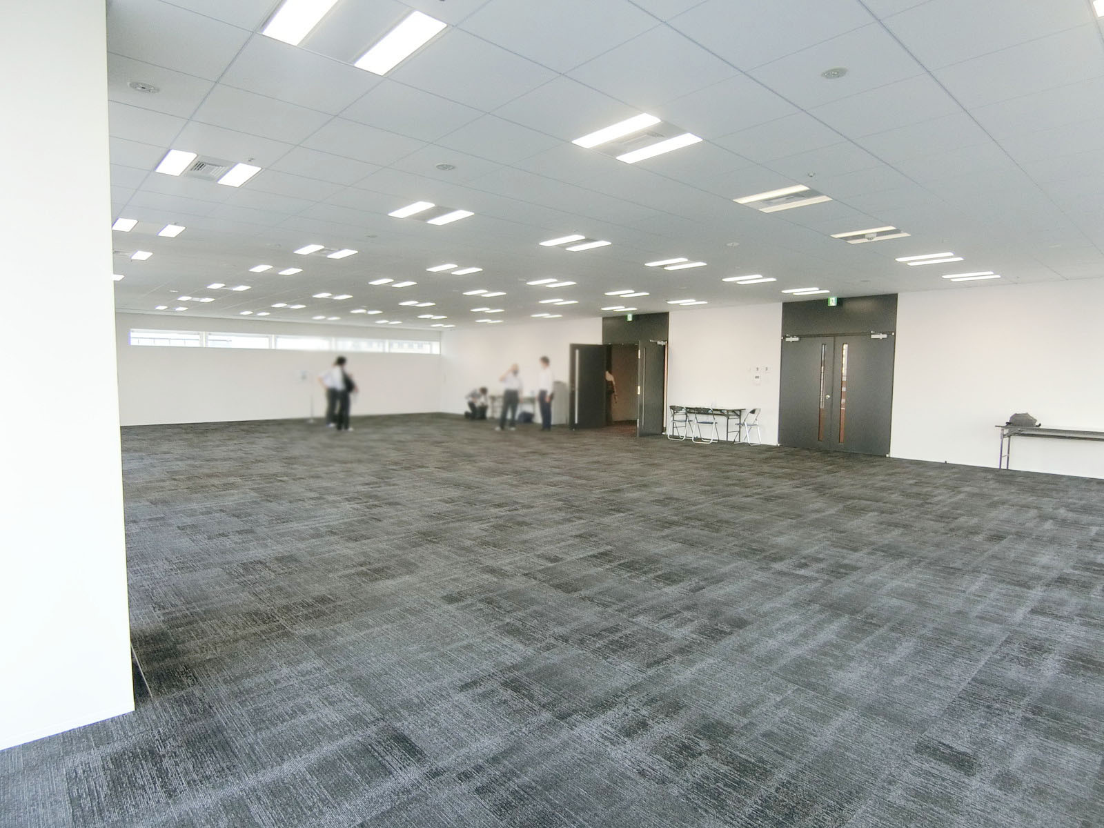 オフィス室内参考画像（9階・約90坪）