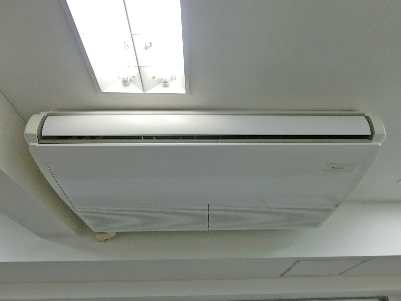 空調