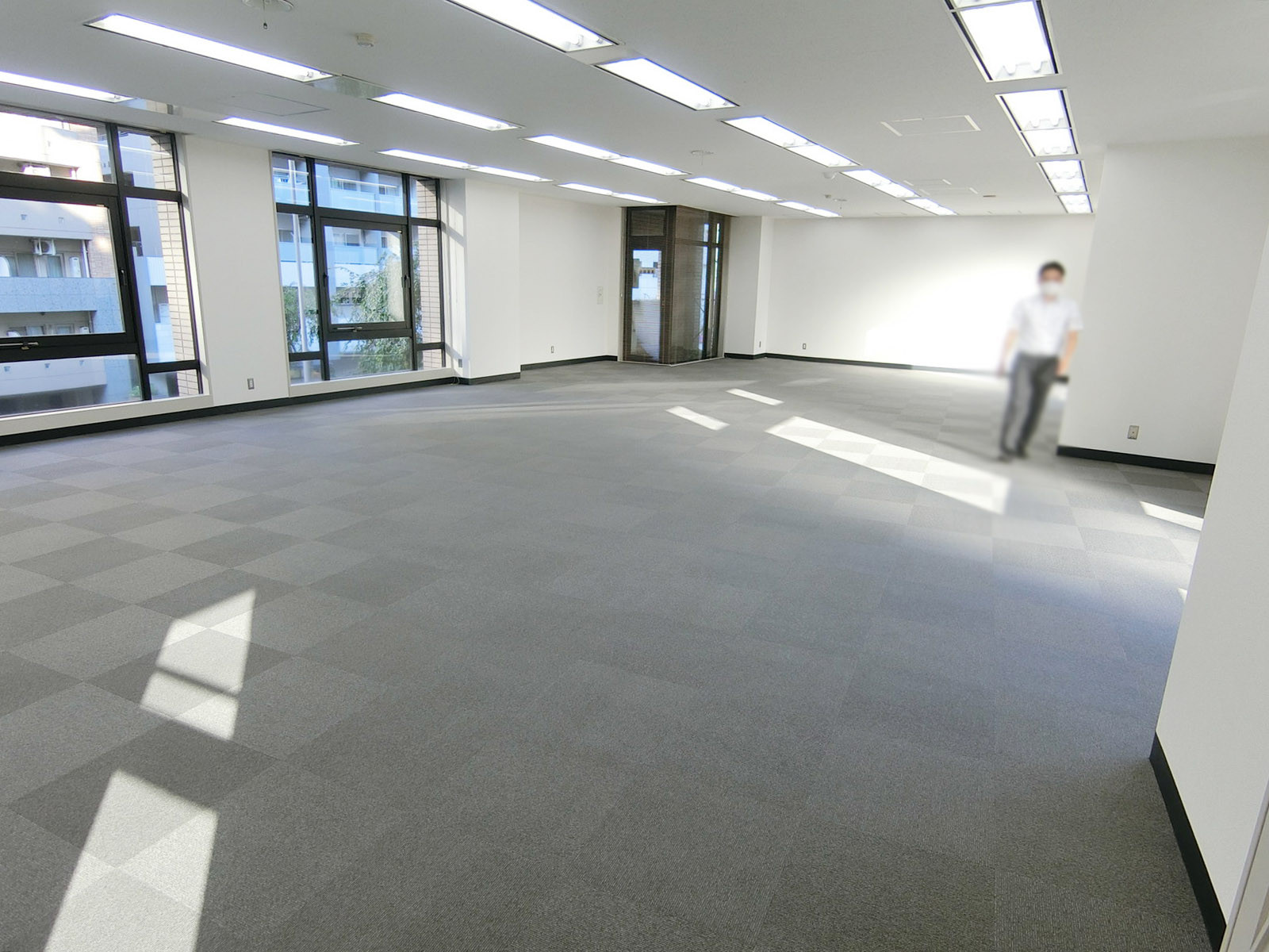 オフィス室内参考画像