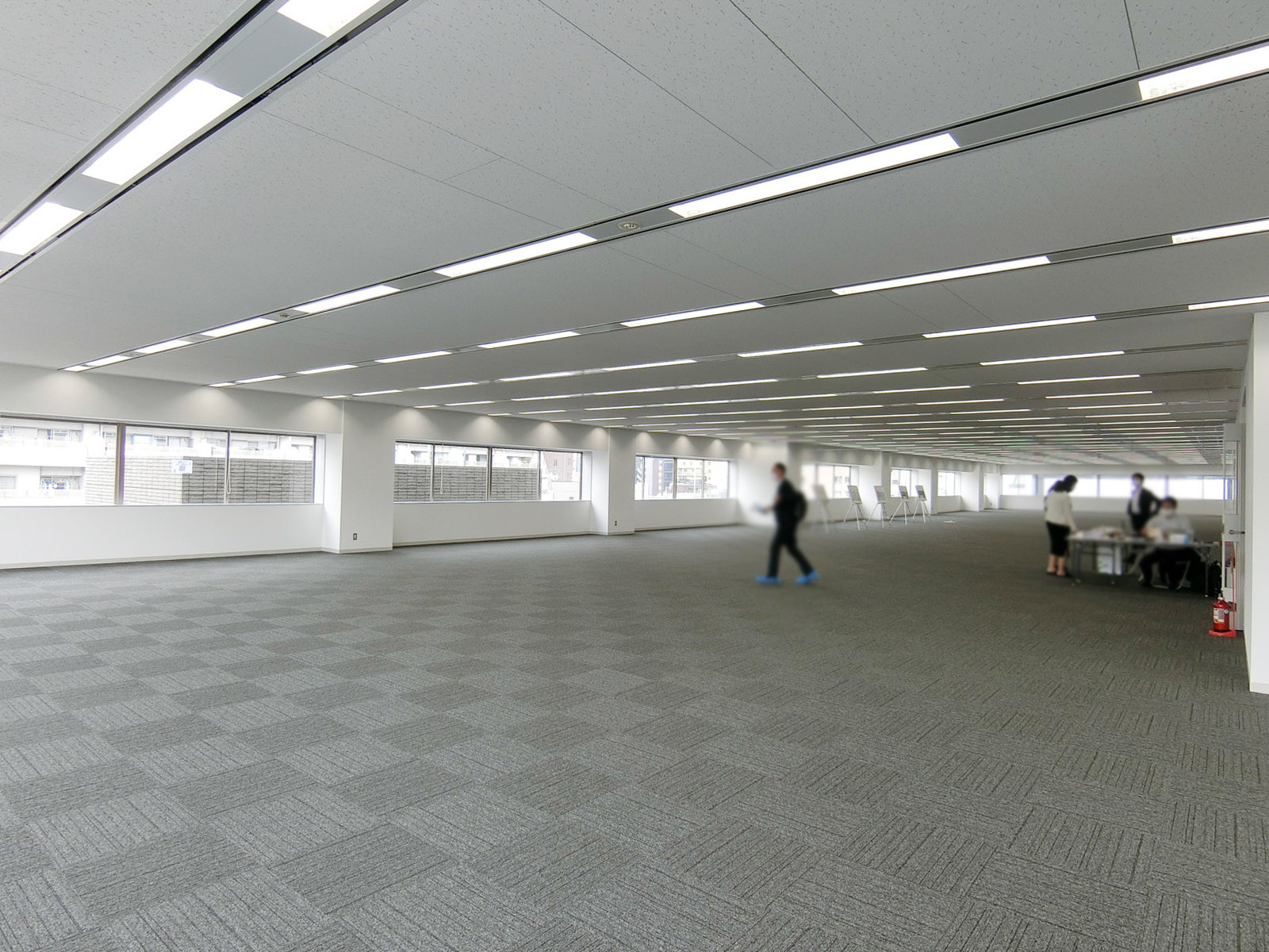 オフィス室内参考画像（6階・約244坪）