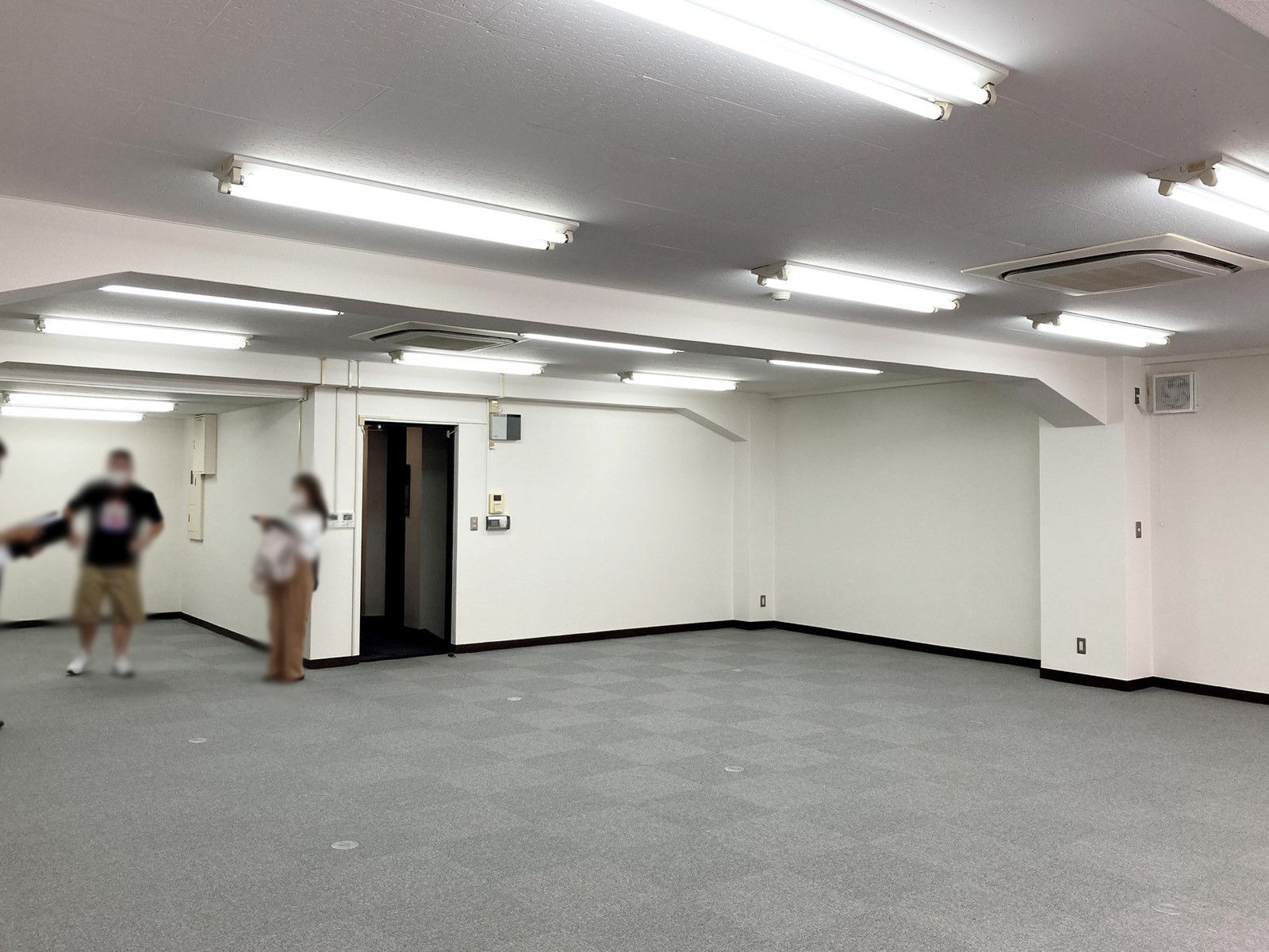 オフィス室内参考画像