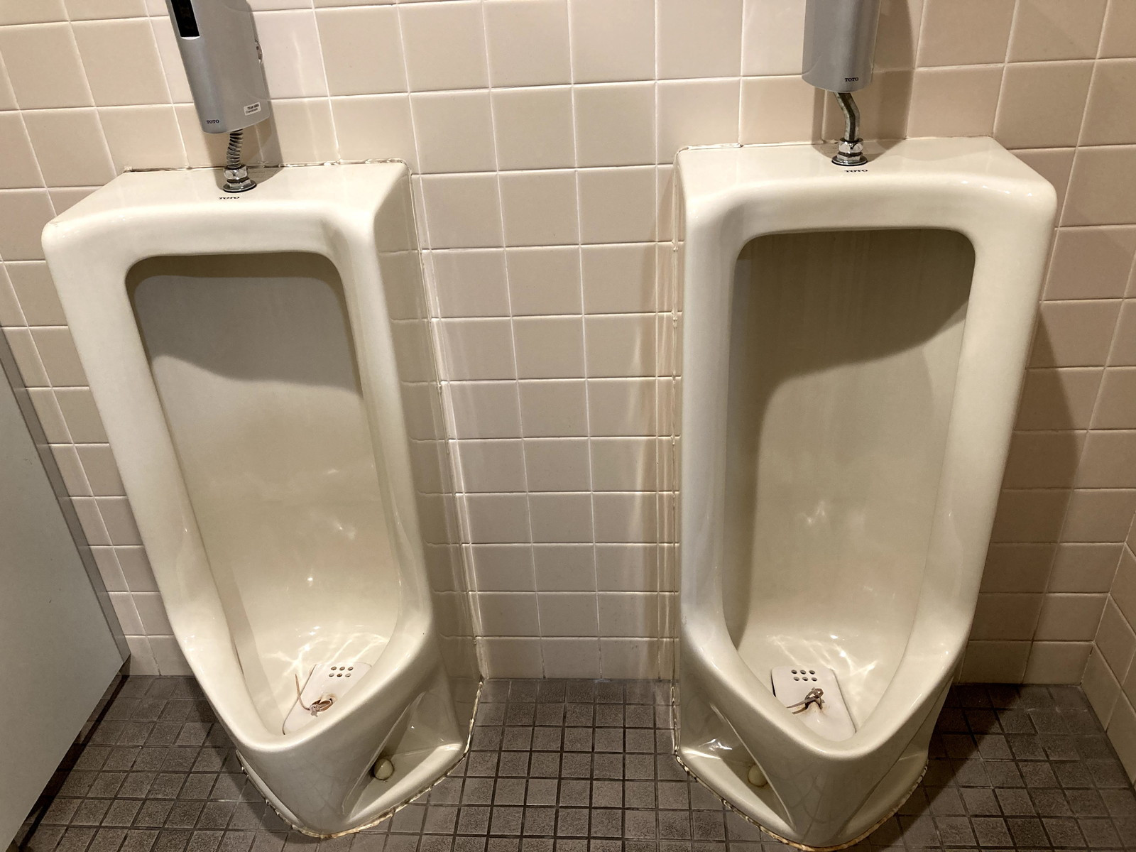 男性用トイレ