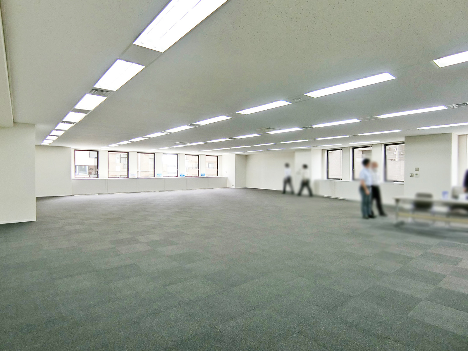 明るい室内
