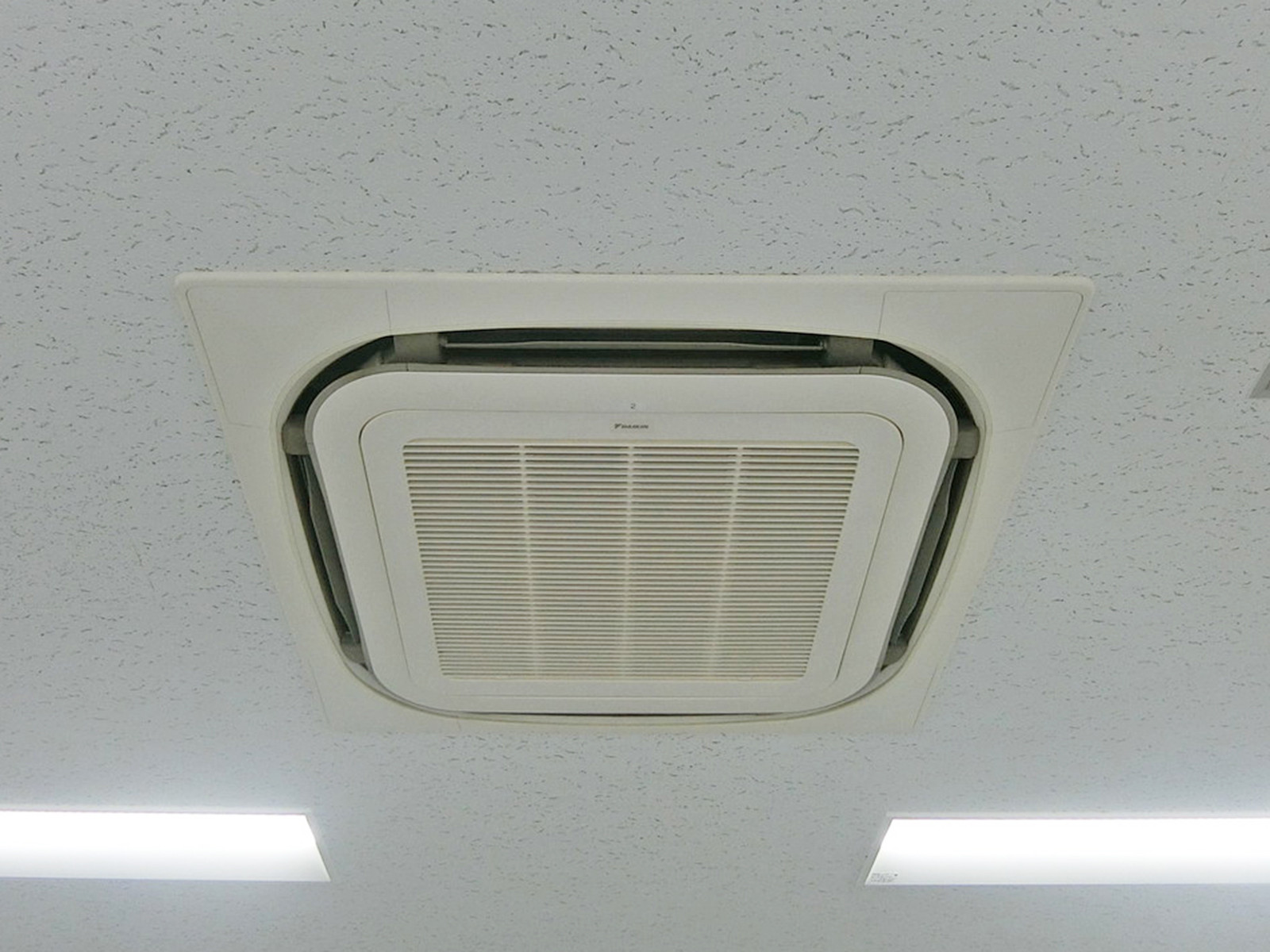 空調