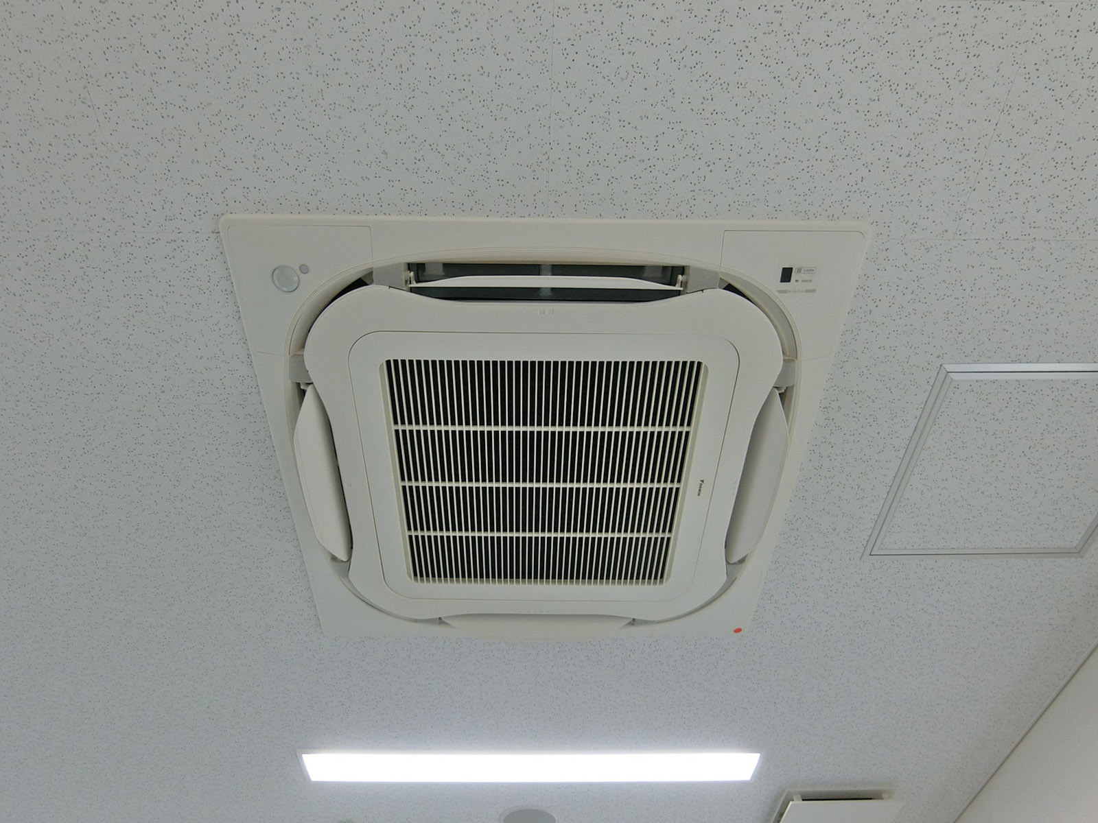 空調