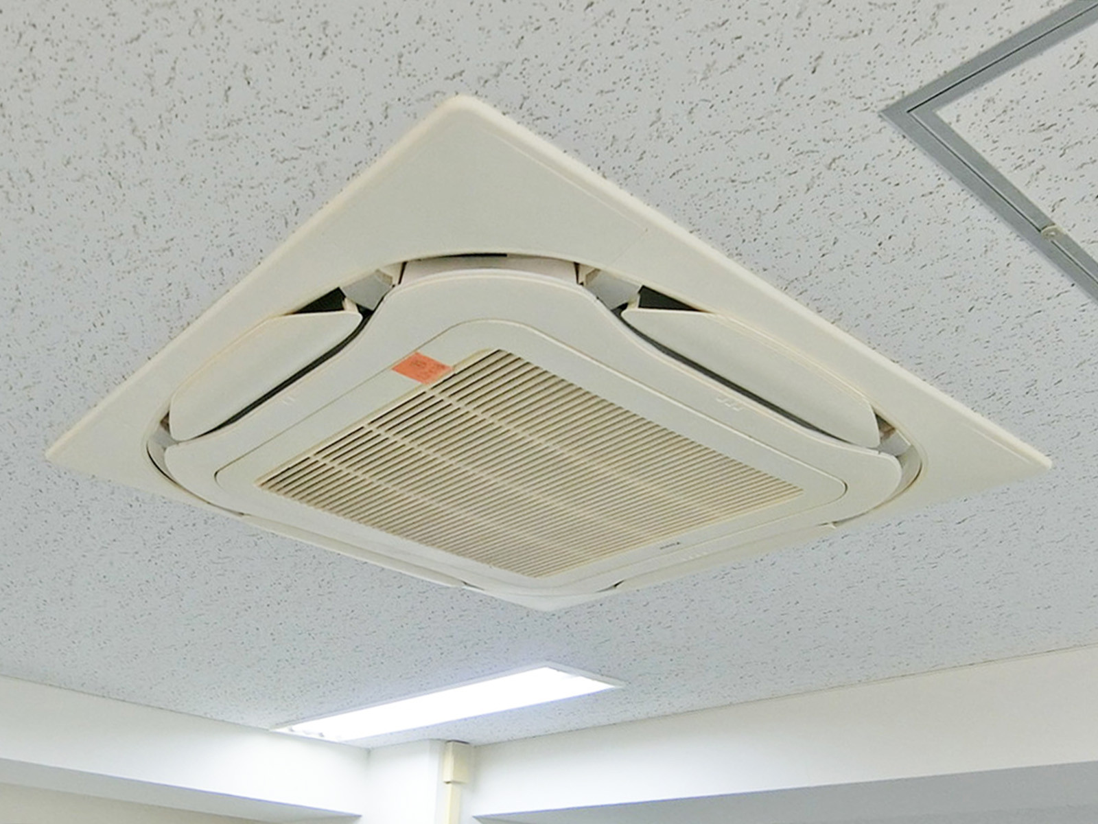 空調