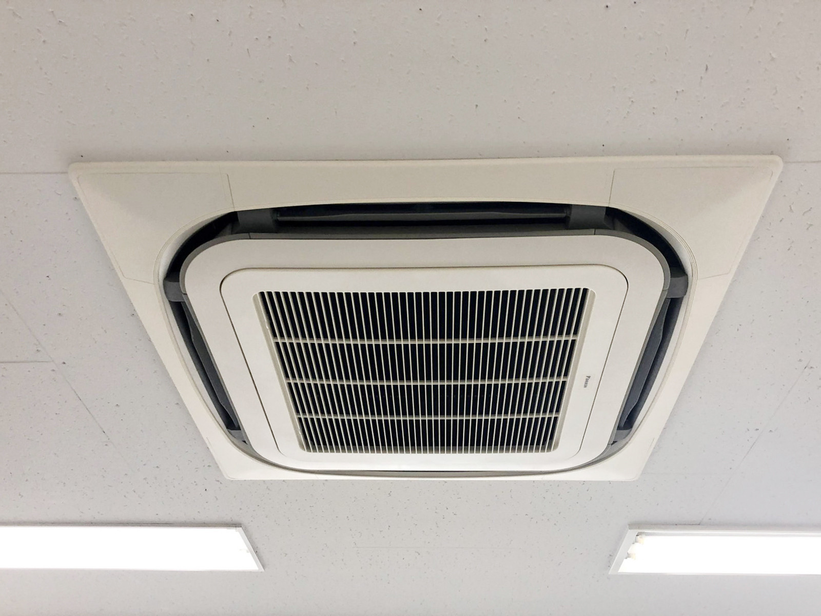 空調