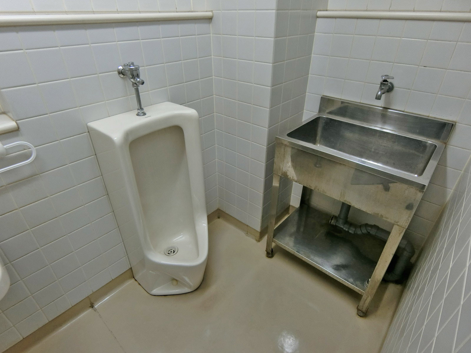 男性用トイレ