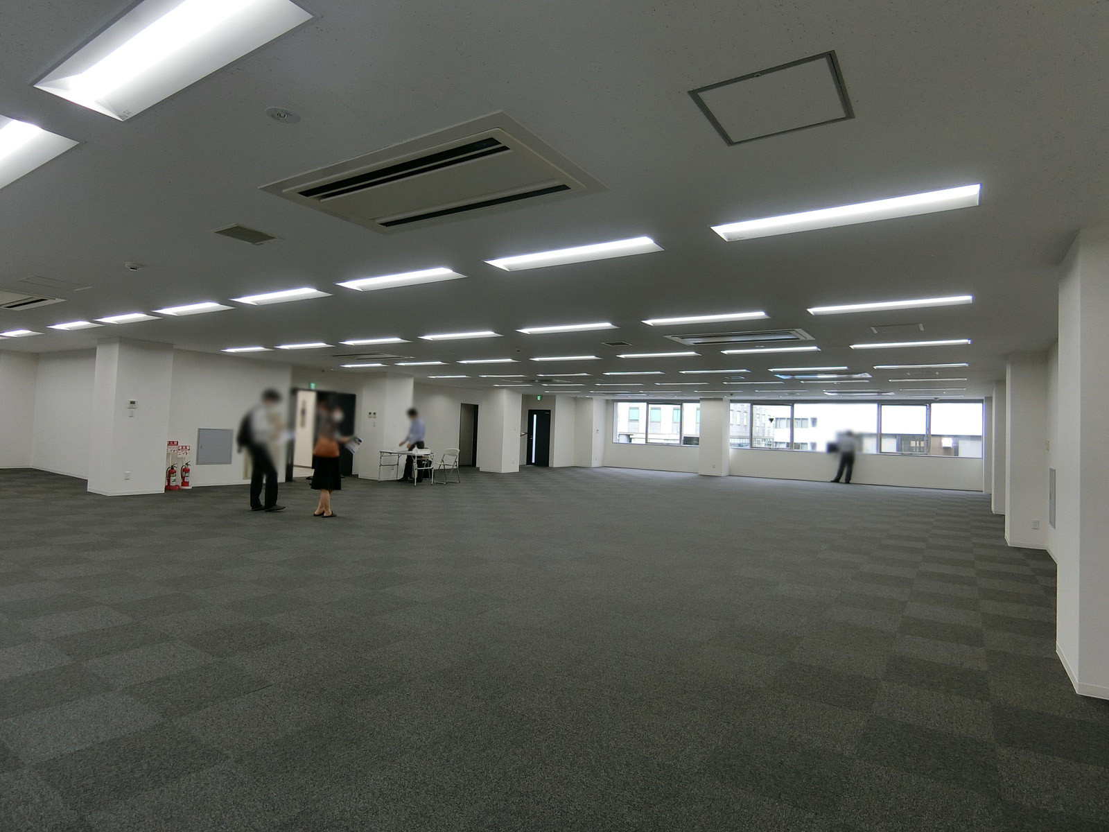 オフィス室内参考画像(4階)
