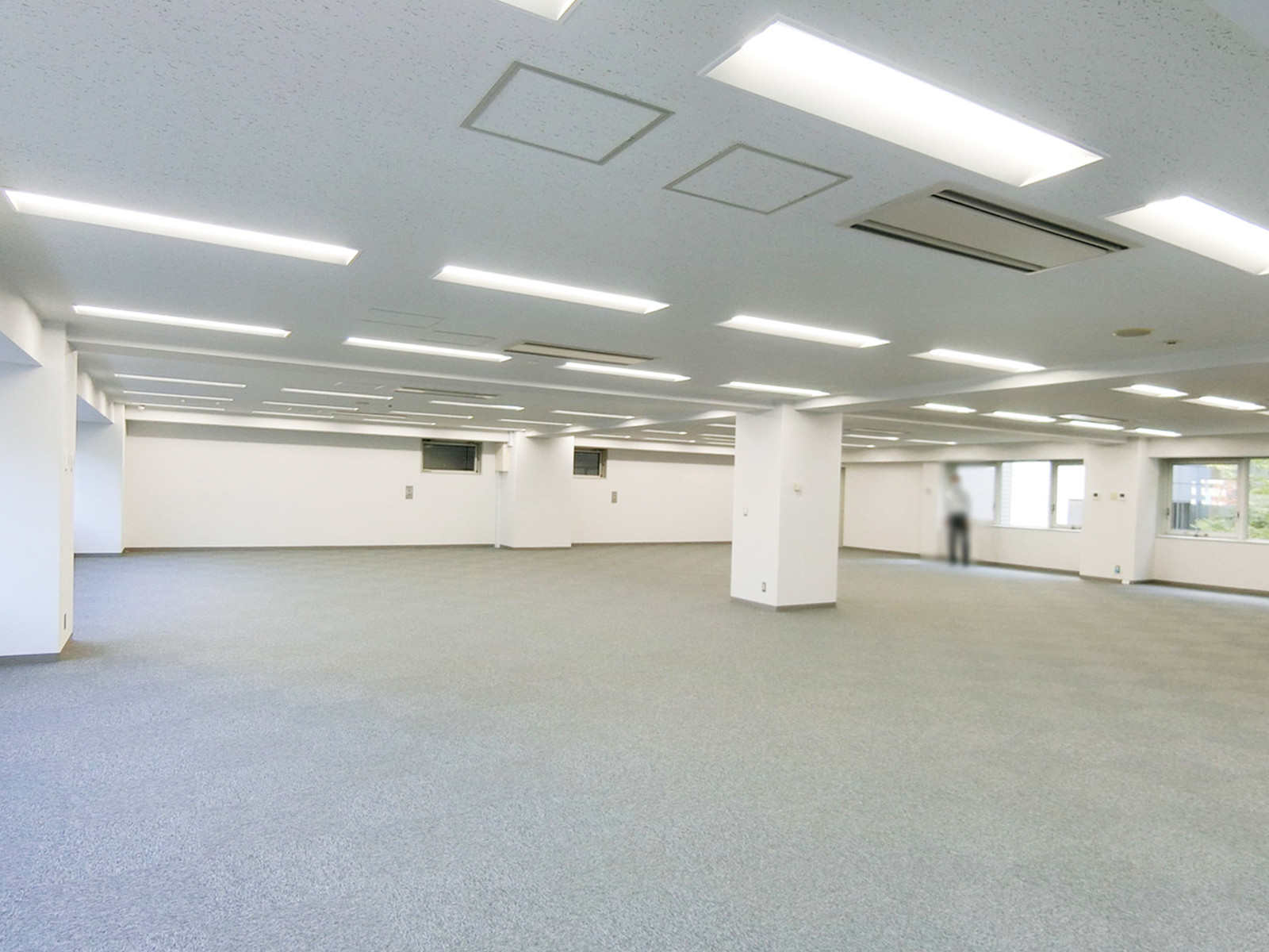 別角度の様子