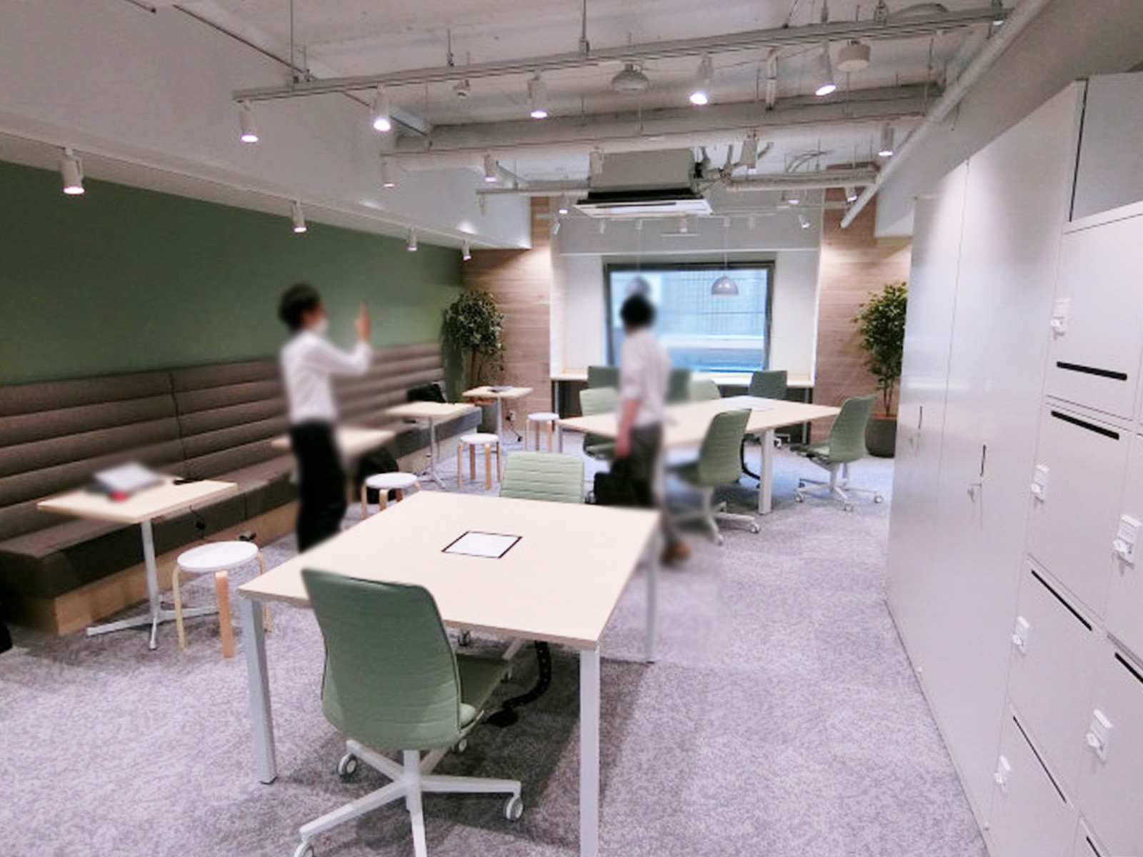 別角度の様子