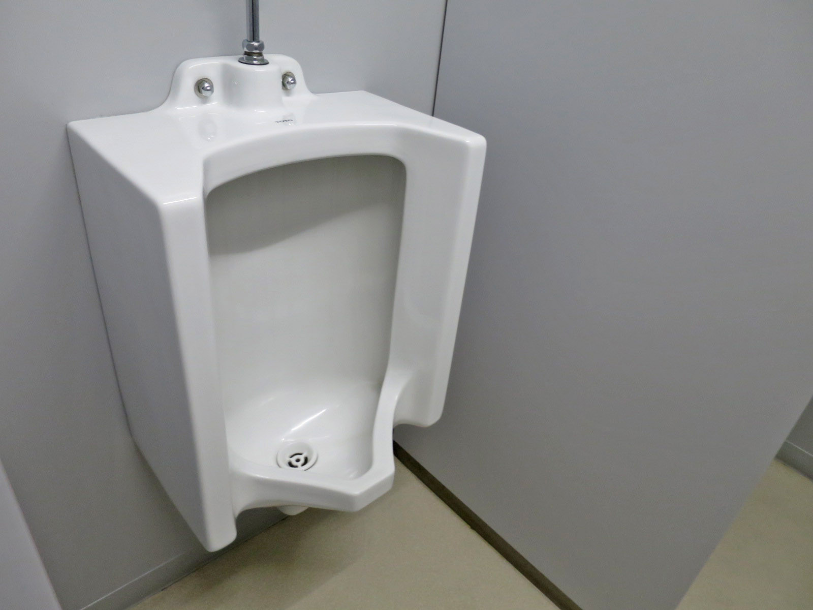 男性用トイレ