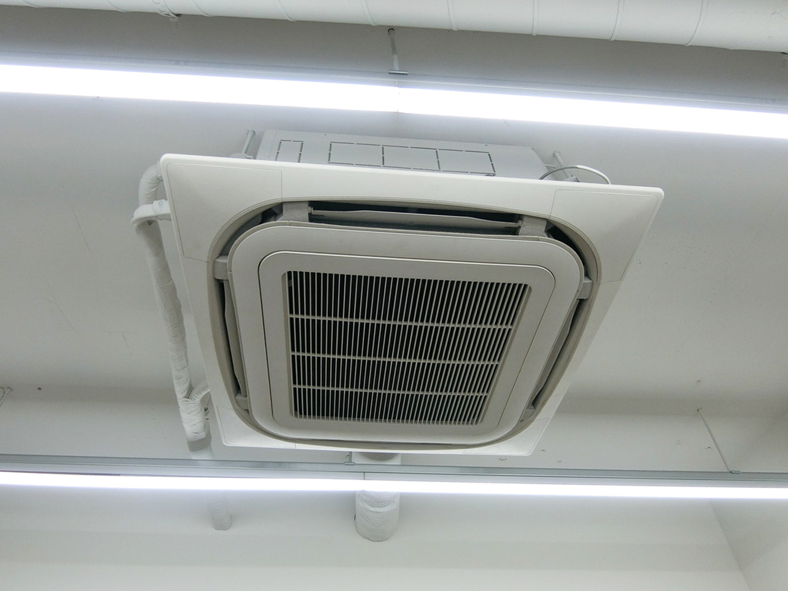 空調