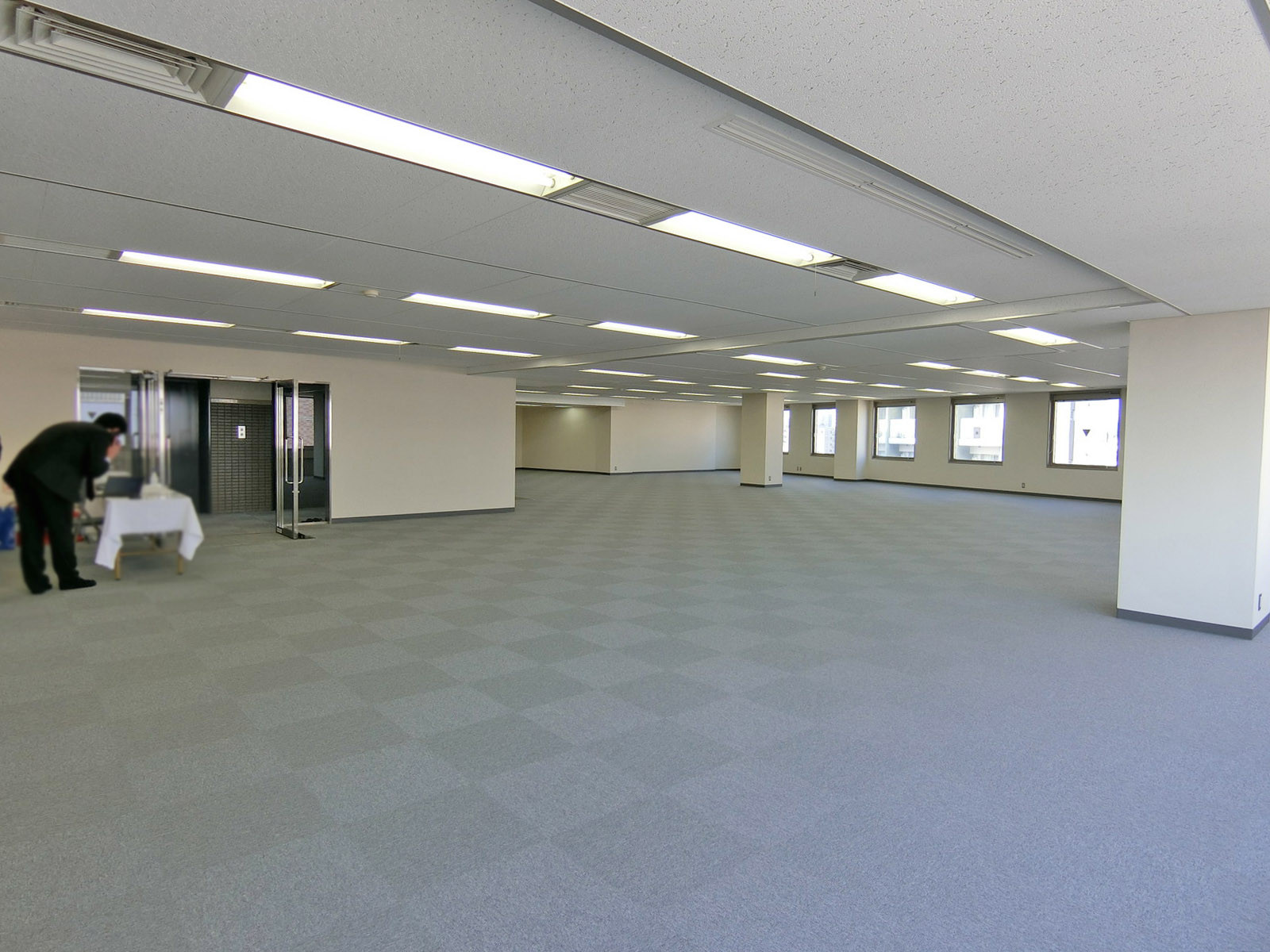 オフィス室内参考画像(※5階・約114坪)