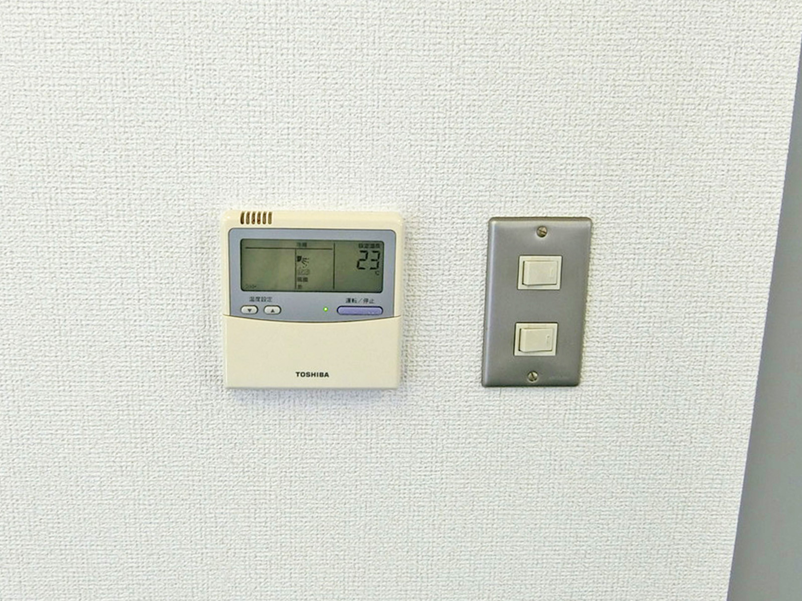 スイッチ類