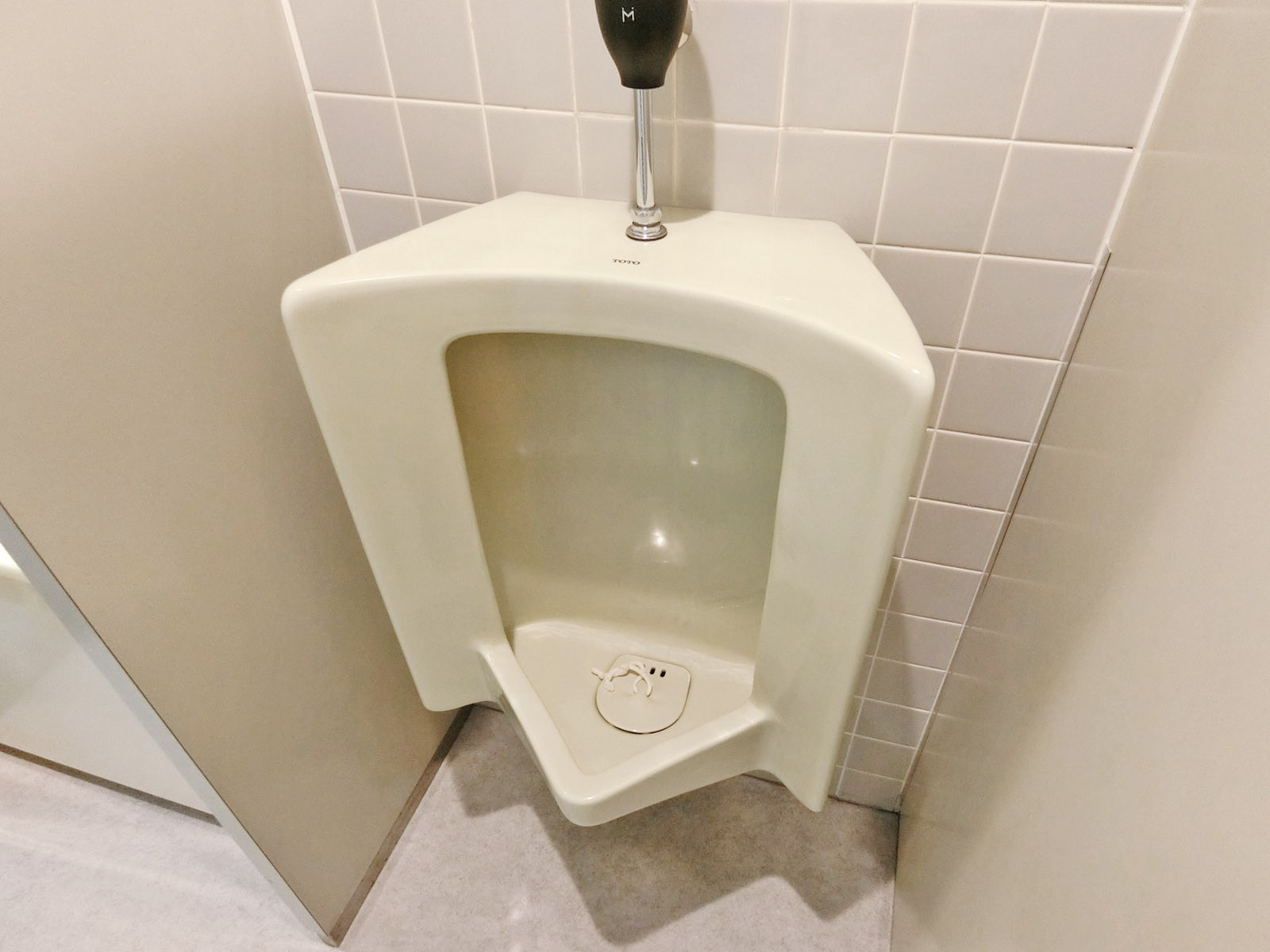 男性用トイレ